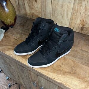 Nike Dunk Sky Hi Essential wedge sneakers